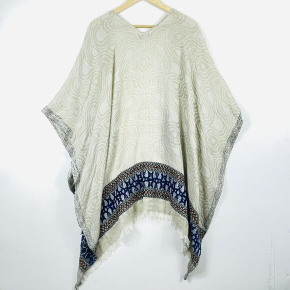 World Market Natural Tan Loose Weave Shawl Top Light Sweater Womens One Size - Picture 5 of 7